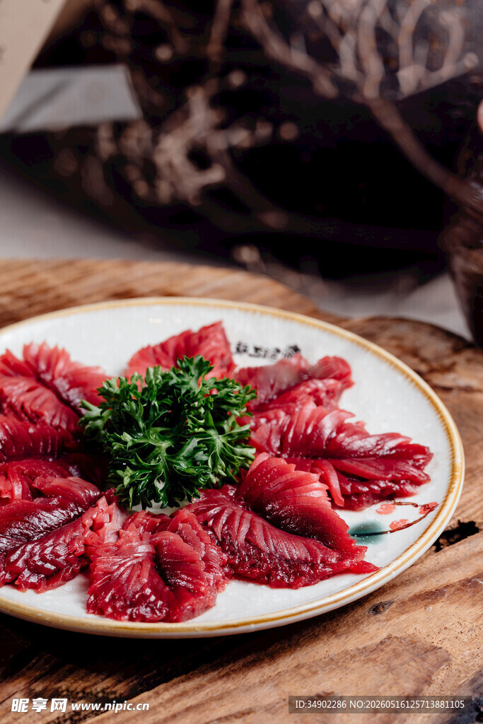 鲜切牛肉摆盘