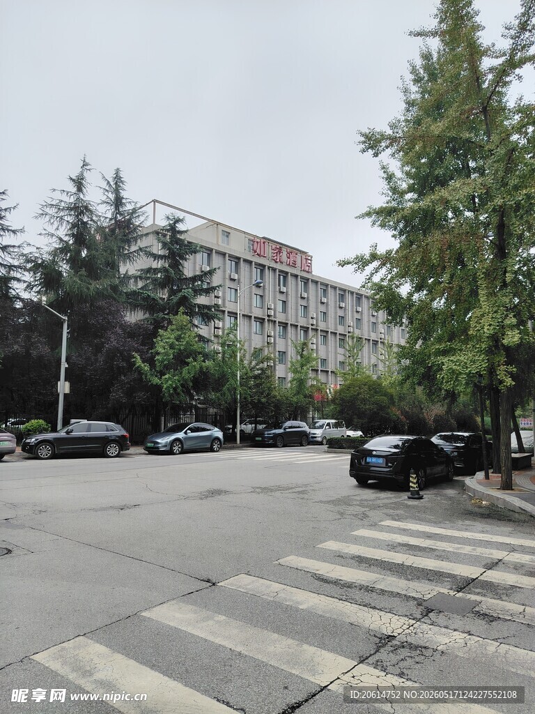 安静的城市街道