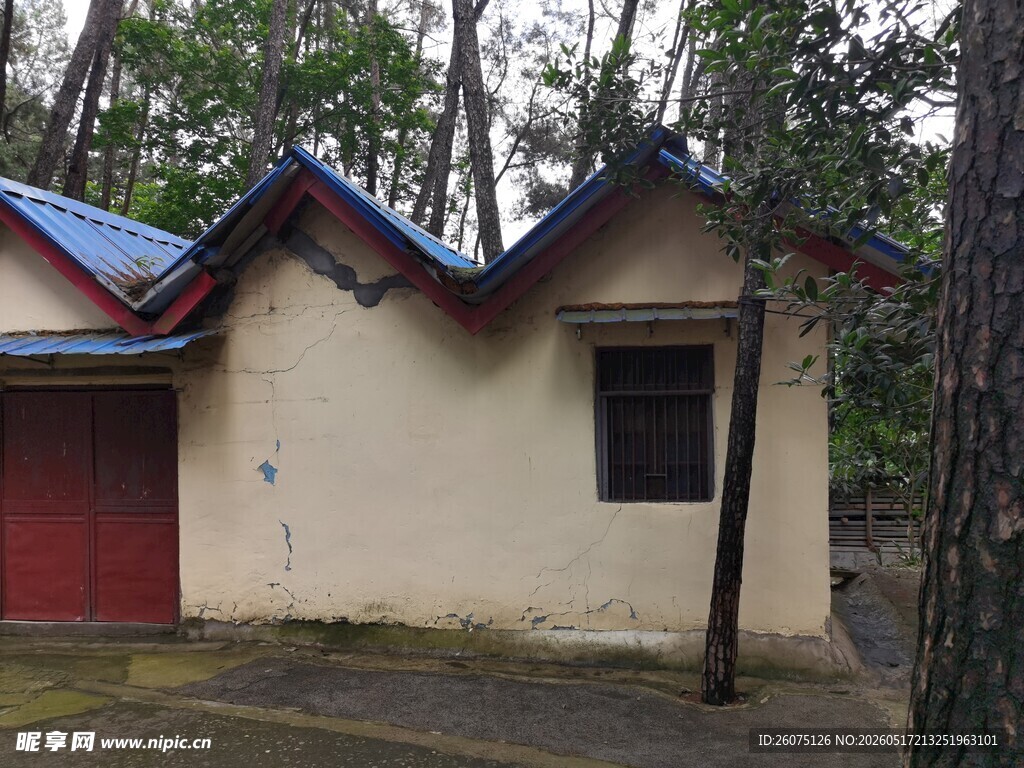 林间小屋