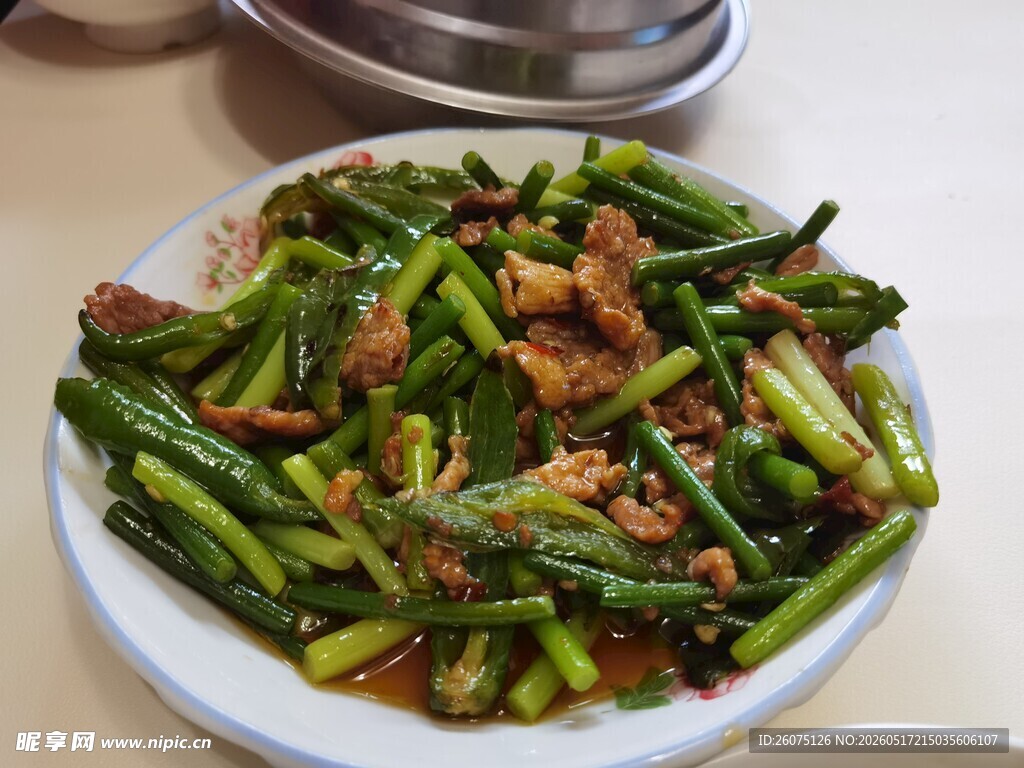 蒜苔肉丝