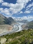 高山河谷壮丽自然景观