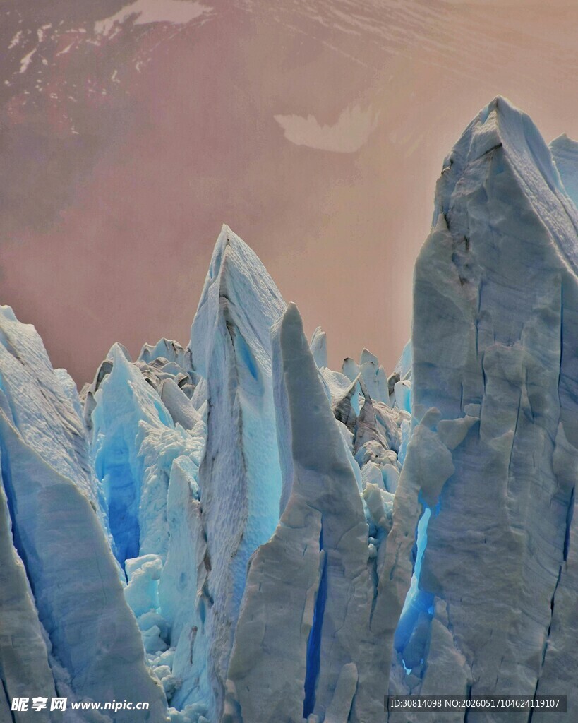 壮丽冰川景观