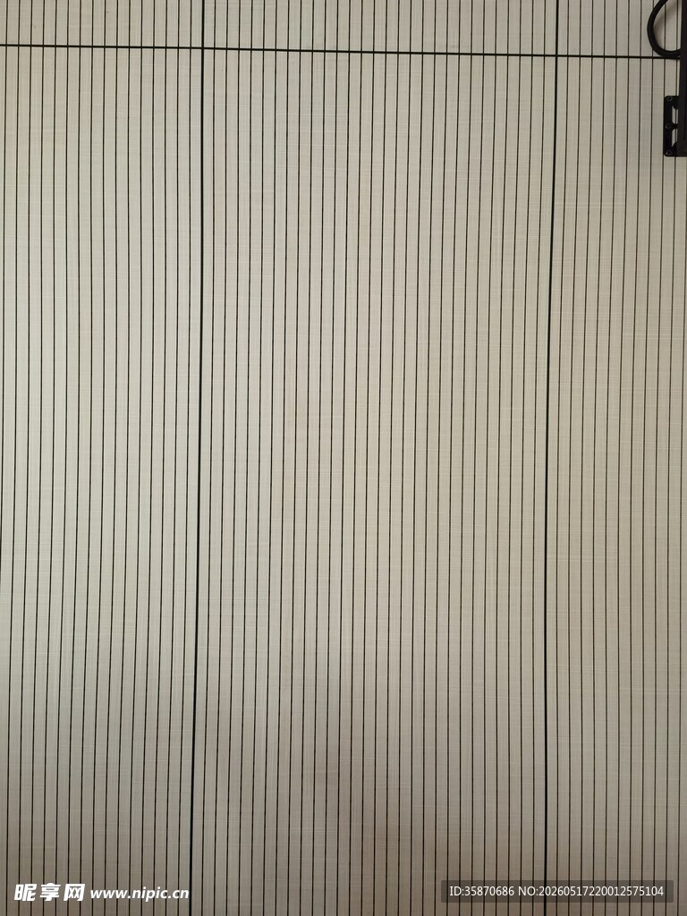 竖条纹墙面装饰效果展示
