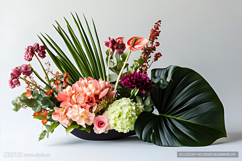 多彩花卉插花艺术作品