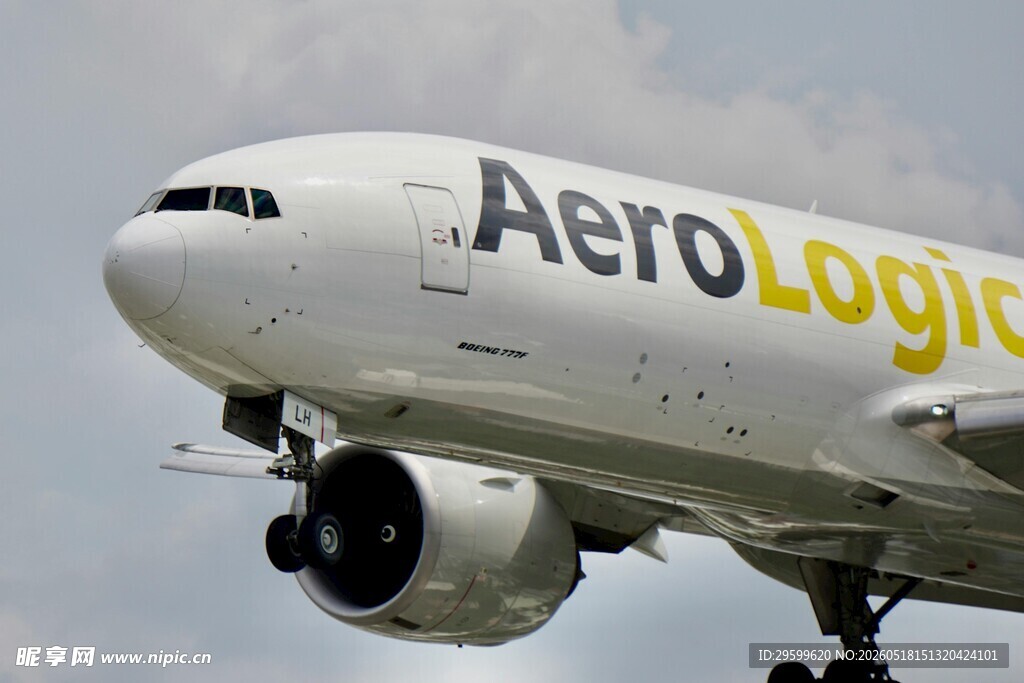 AeroLogic飞机起飞瞬间