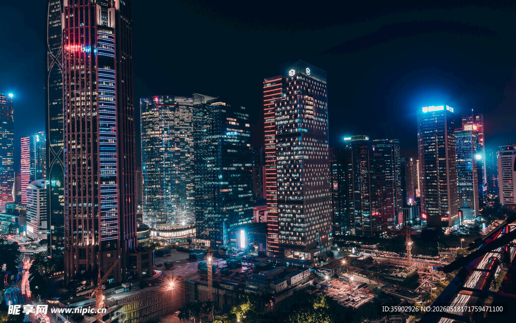 繁华都市夜景俯瞰
