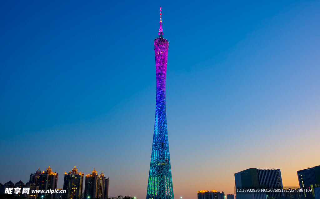 广州塔夜景璀璨迷人