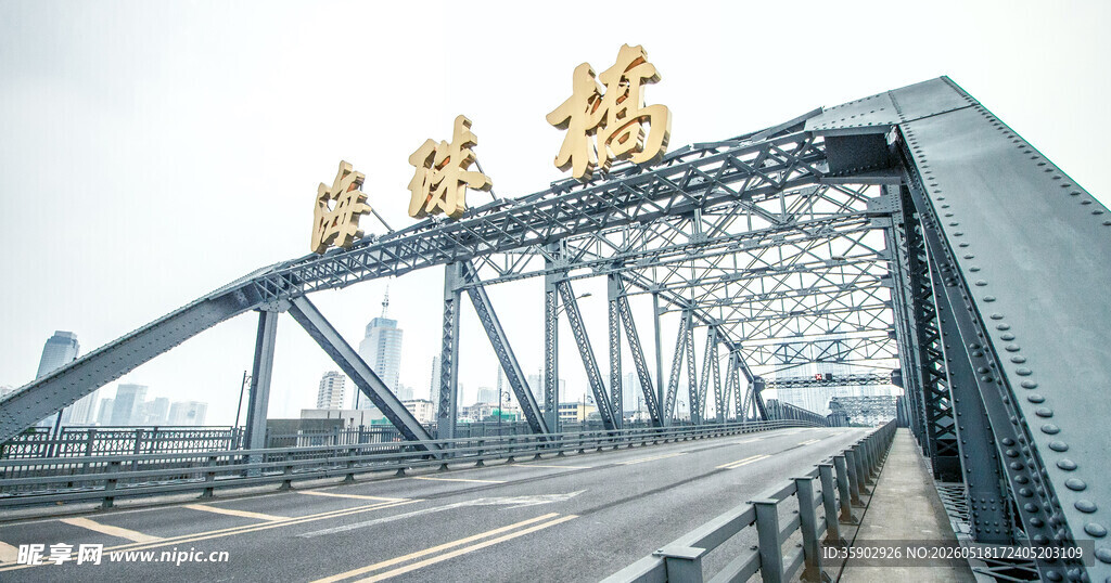 武汉长江大桥远景