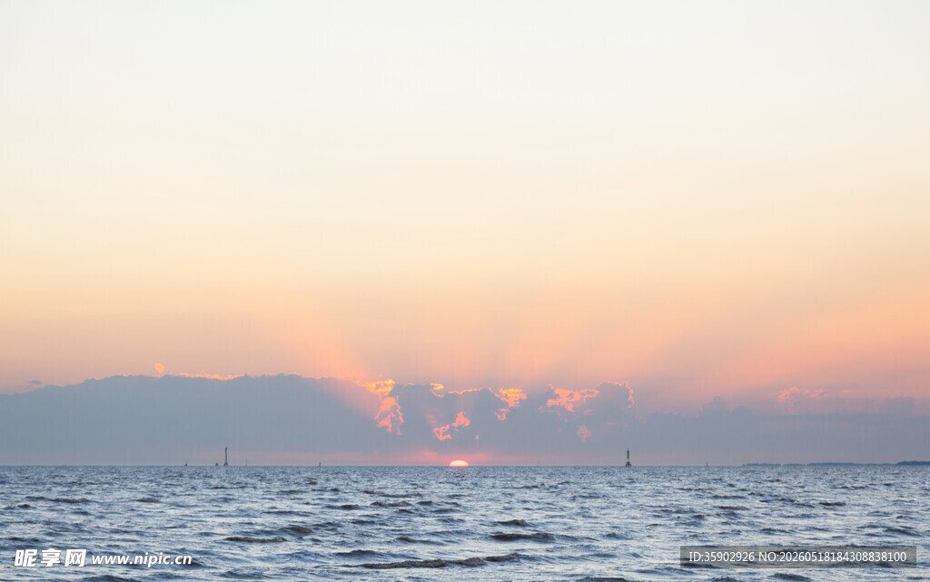 海上日出美景