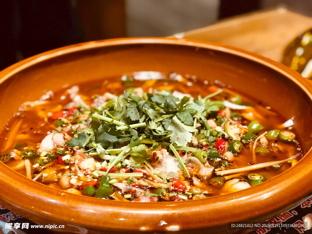 香辣诱人的特色水煮肉片