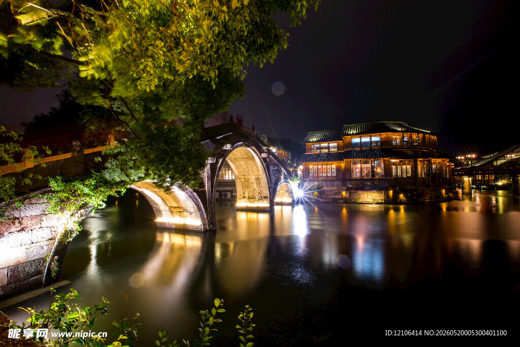 江南水乡夜景桥畔风光