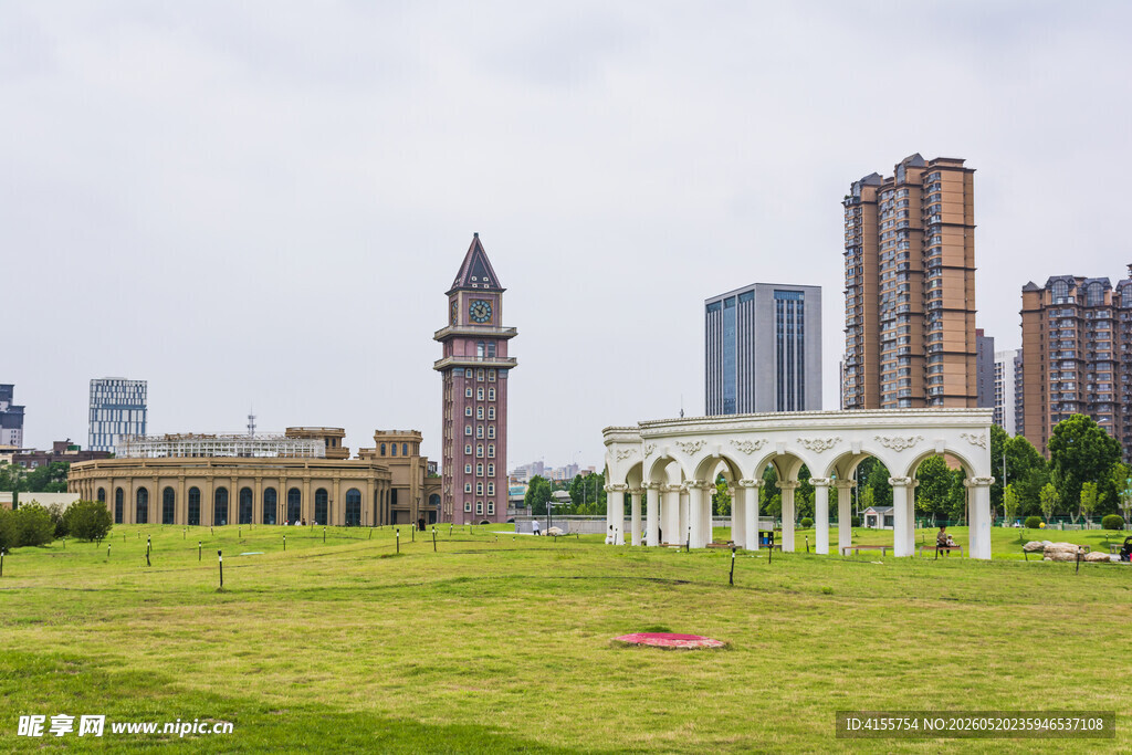城市绿地与特色建筑景观