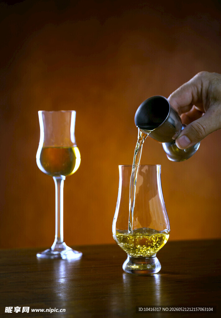 调酒师