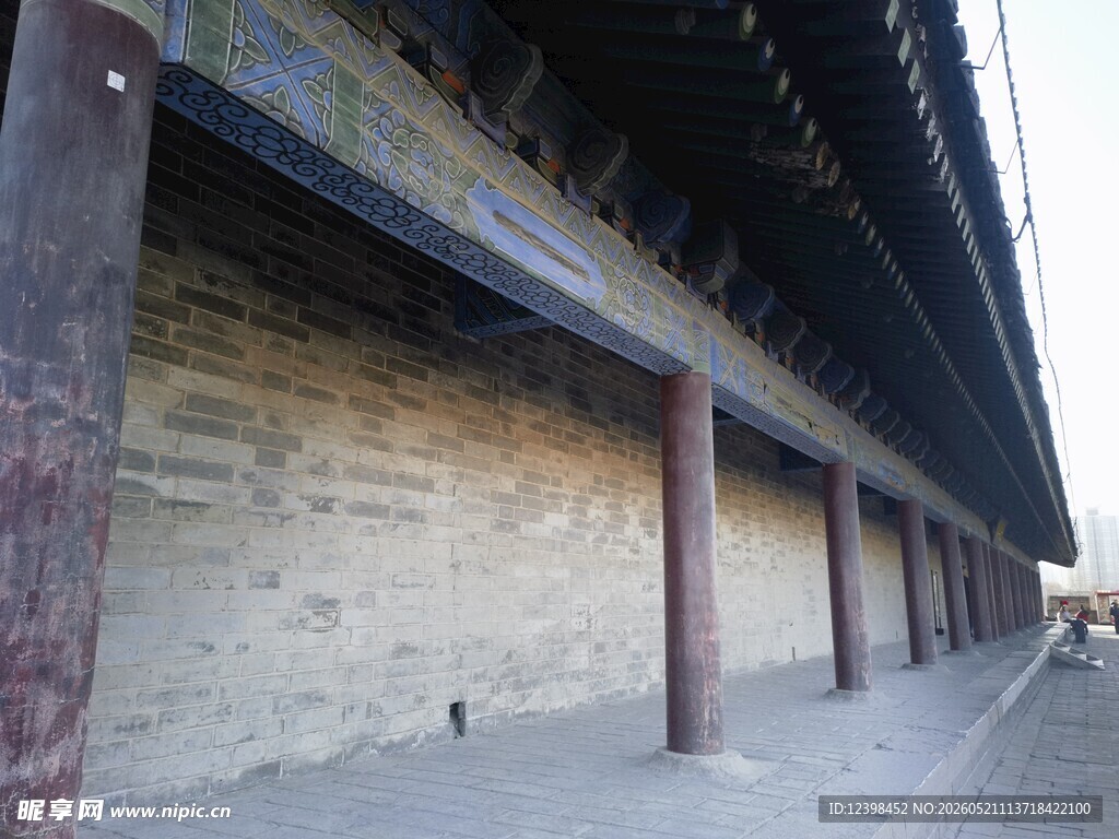古老建筑长廊