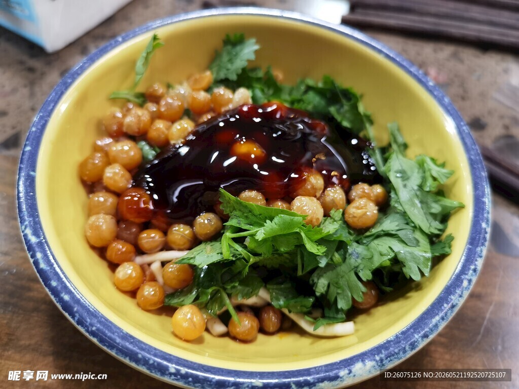 美味火锅碗碟