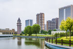 城市湖畔风光美景