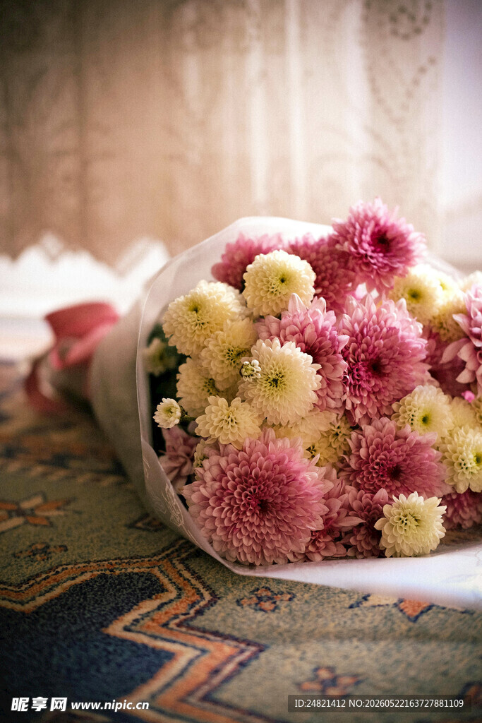 多彩菊花花束