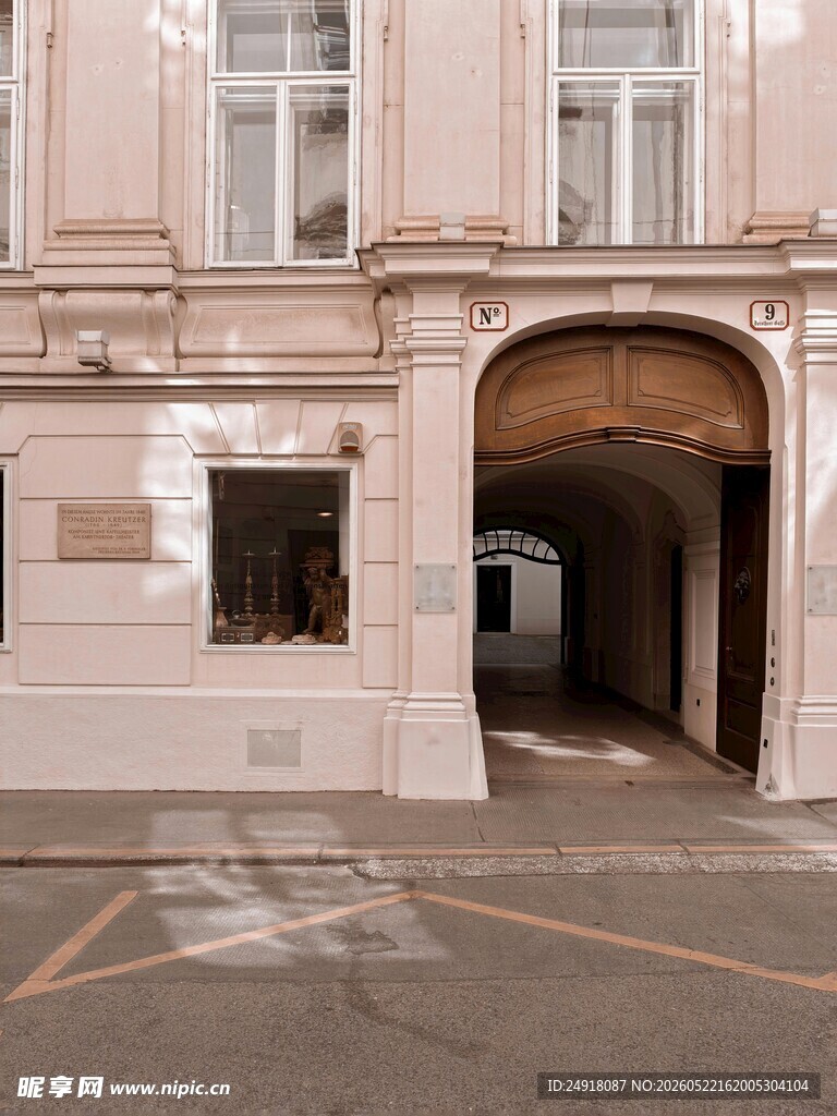 欧式建筑拱门入口