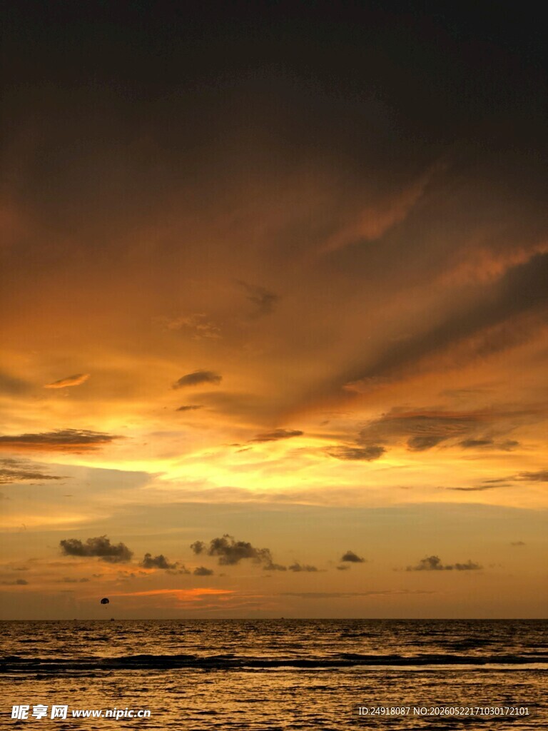 海边壮丽日落美景