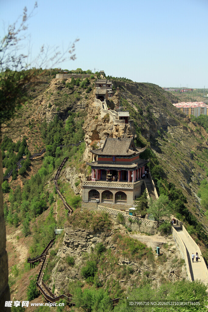 山间古建