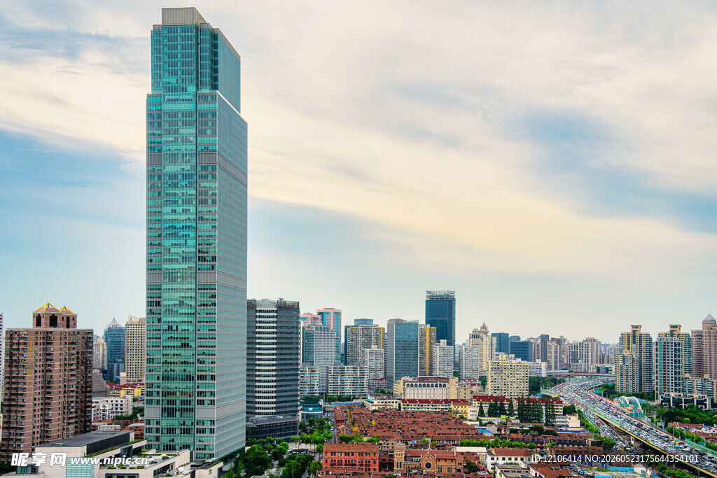 城市中的摩天大楼景观