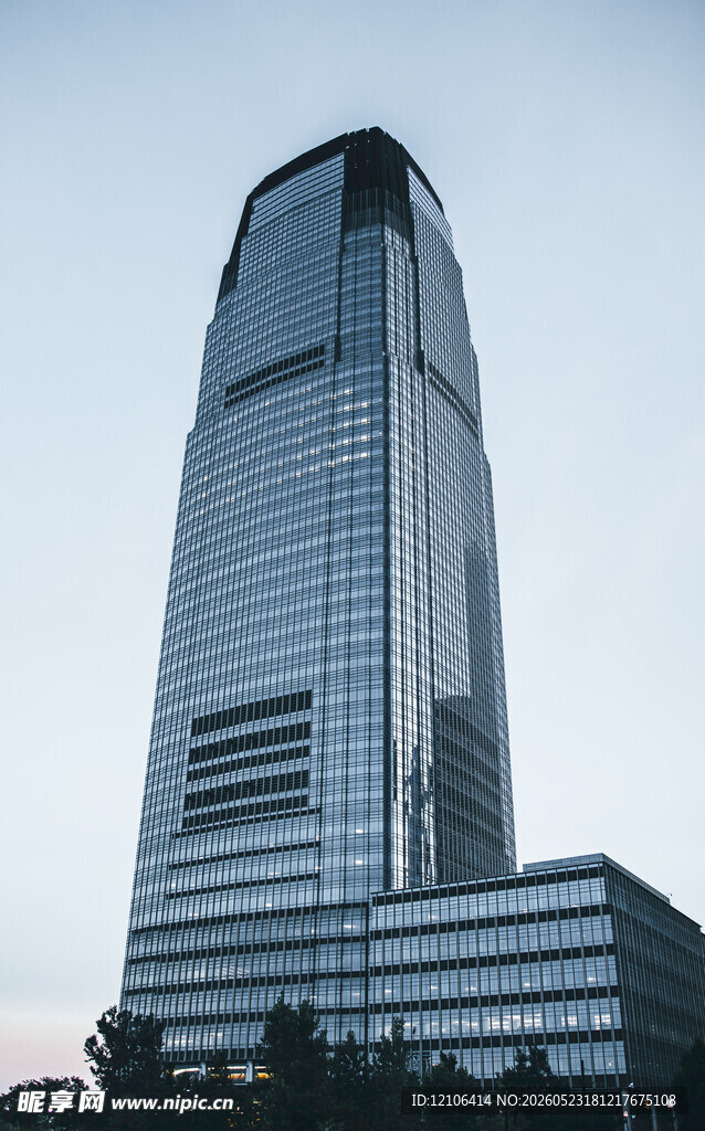现代摩天大楼外观景观