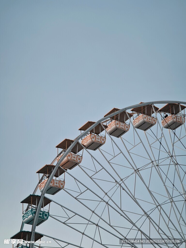 摩天轮近景