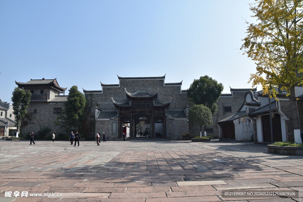 中式古建筑庭院景观
