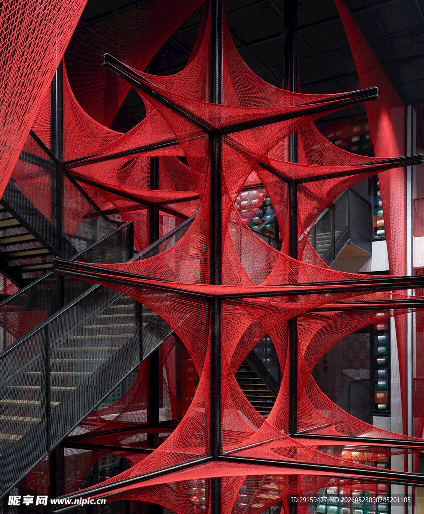 红色艺术感建筑结构造型