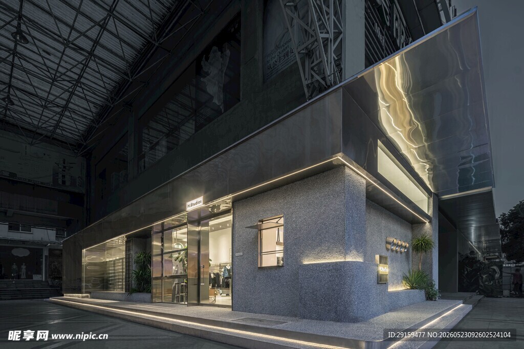 现代工业风建筑外观夜景