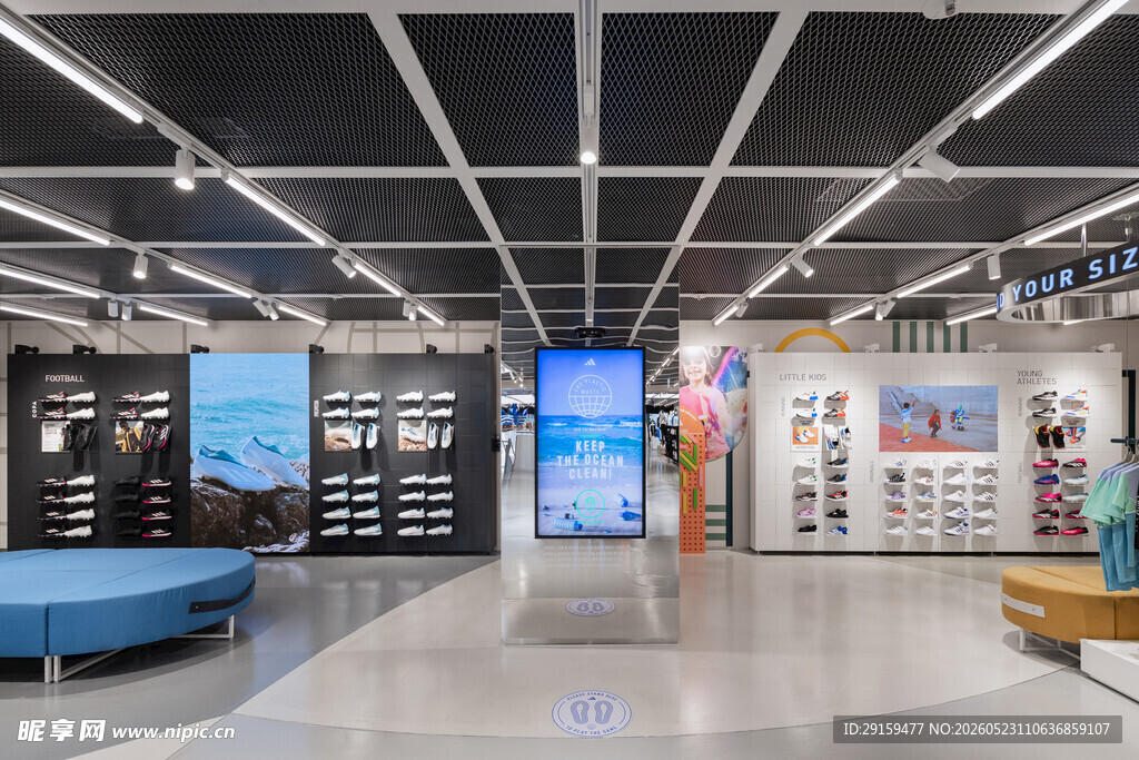 时尚鞋类店铺室内展示空间