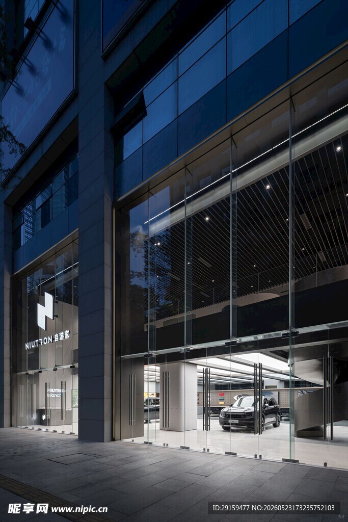 现代建筑夜景外观