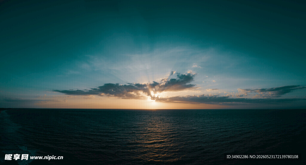 海上日出美景