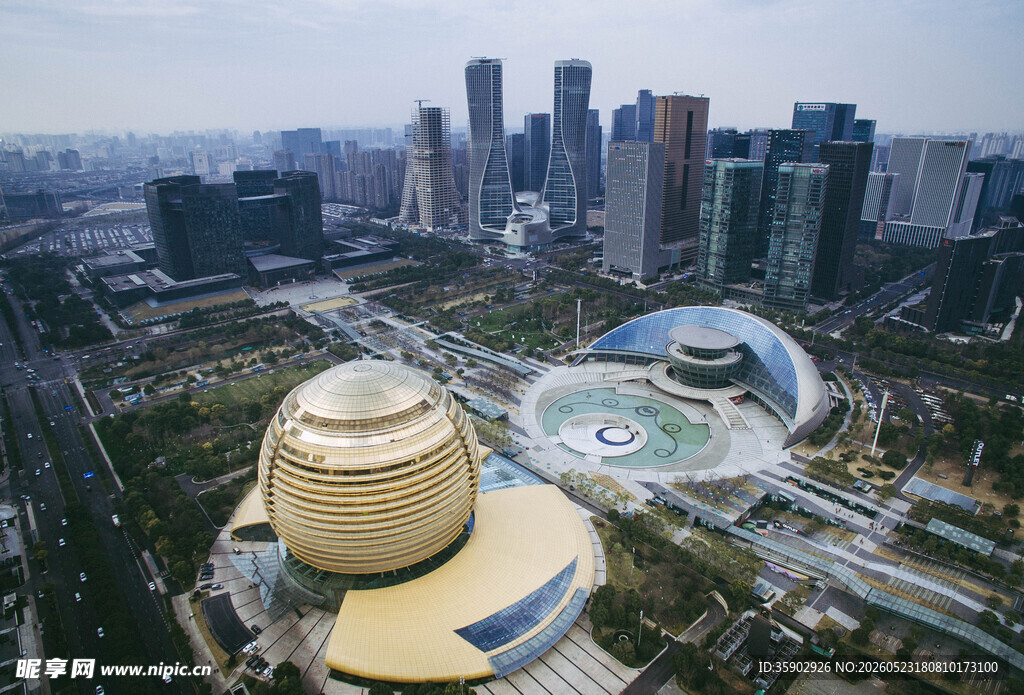城市地标建筑俯瞰景观