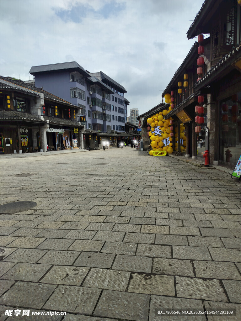 古街石板路 传统建筑风貌