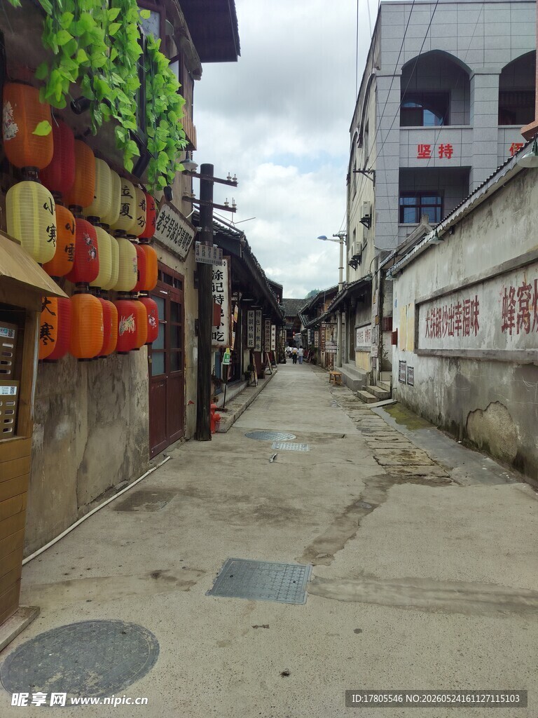 古旧小巷 岁月沉淀的景致