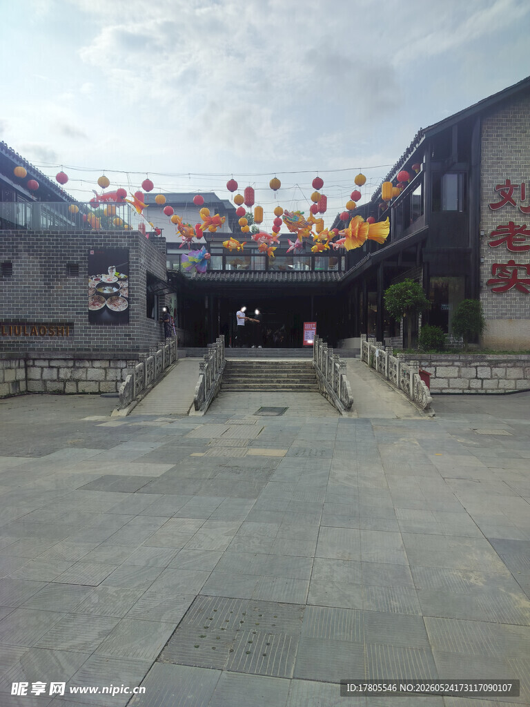 古色古香的中式建筑广场