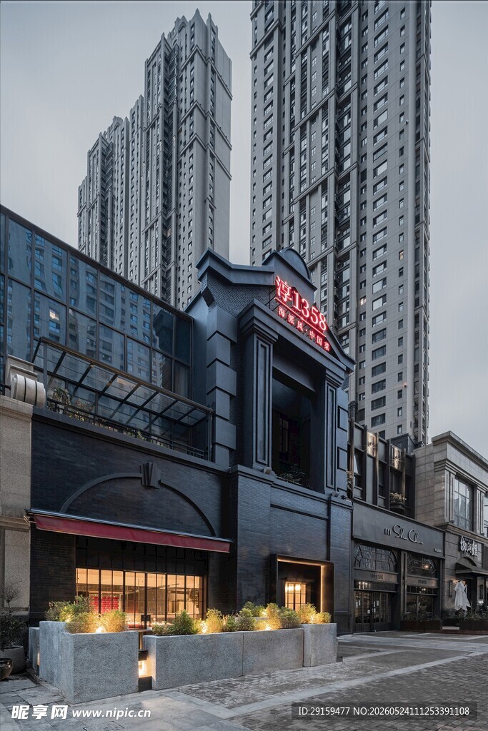 城市商业街的繁华建筑