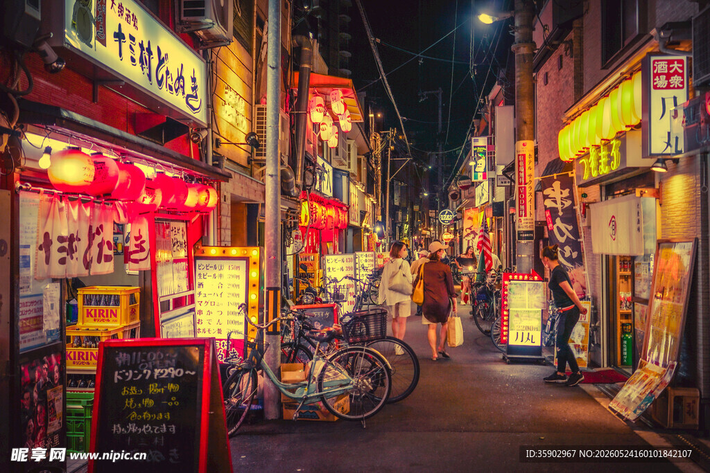 日本街头的绚烂夜景