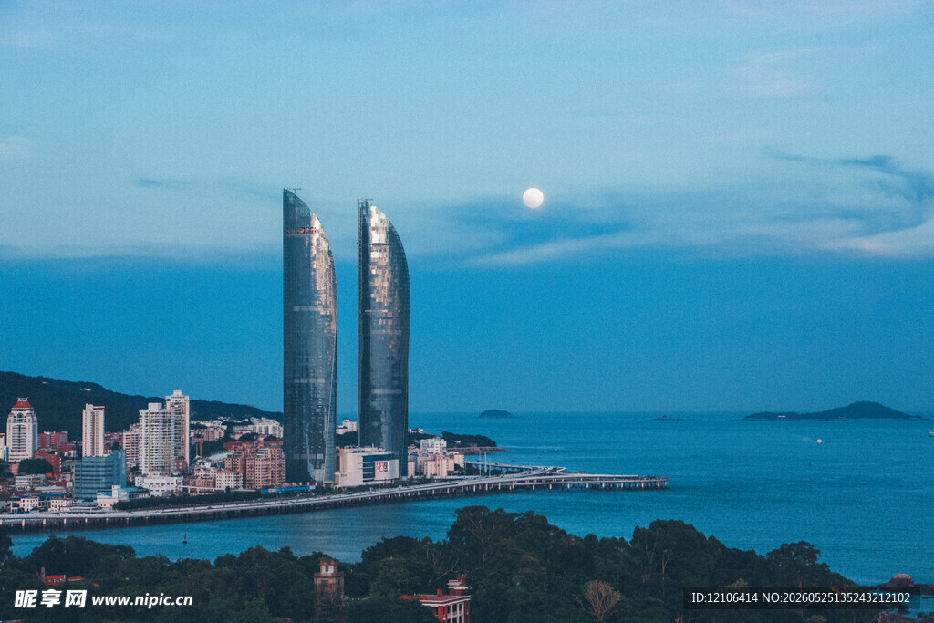 厦门双子塔夜景海滨风光