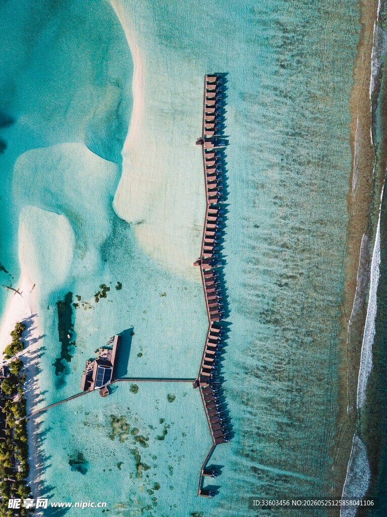 海上栈桥美景