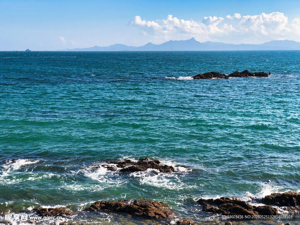 蔚蓝海岸的美丽海景