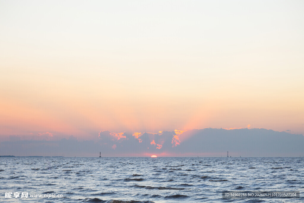 海上日落美景