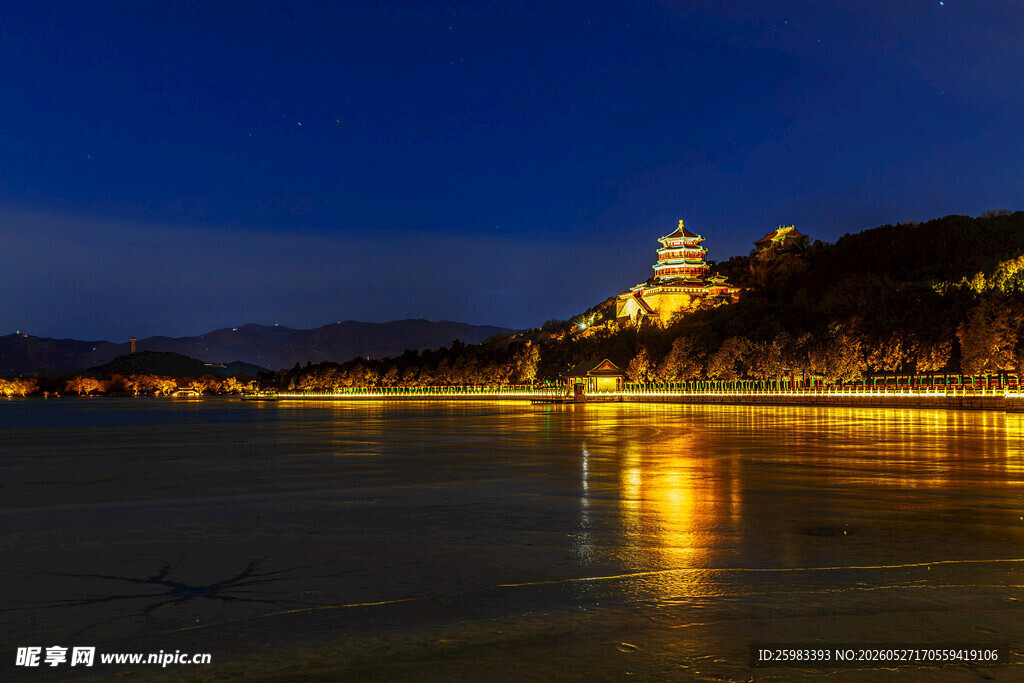 河畔夜景