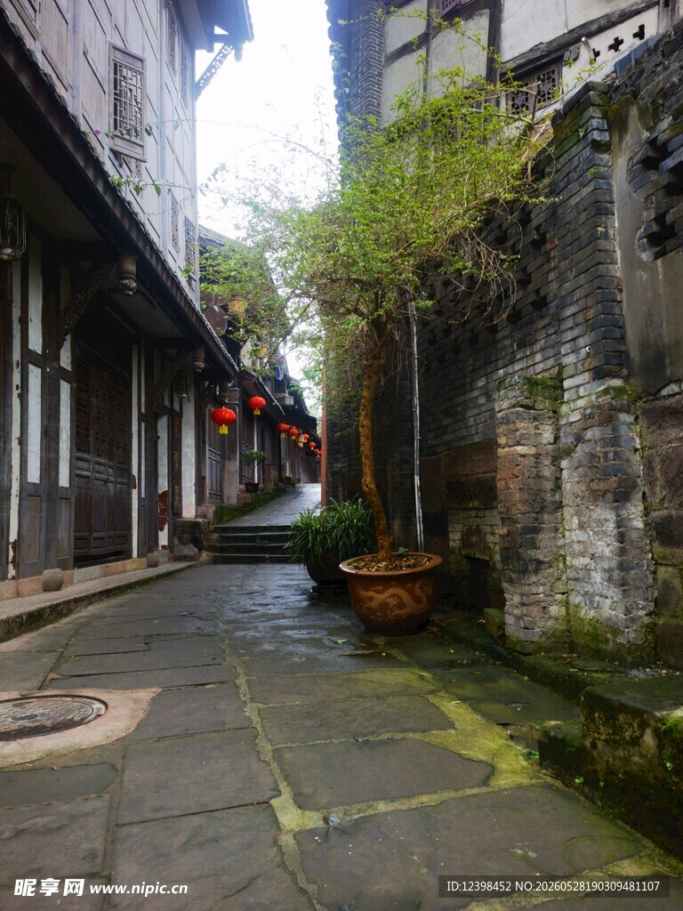 古巷清幽