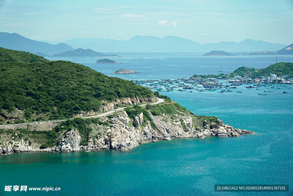 山海相依的绝美海岸线