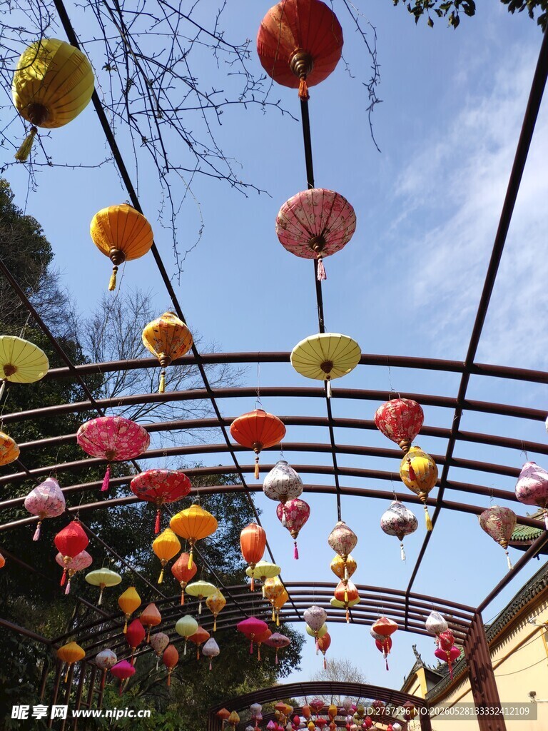 多彩灯笼