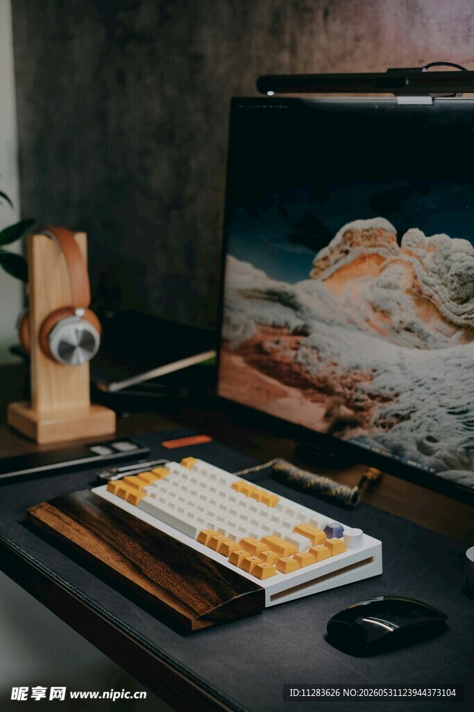 桌面办公装备