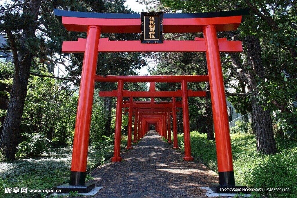 日本鸟居通道景观