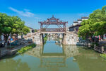 江南水乡古朴石桥景观